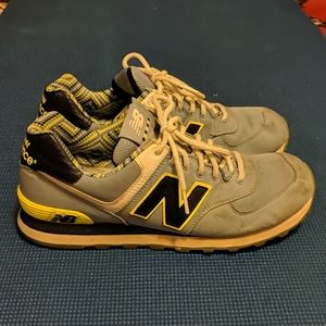 New Balance 574 size 9